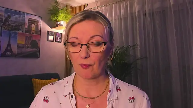 vanessa_chat লাইভ XXX চ্যাট