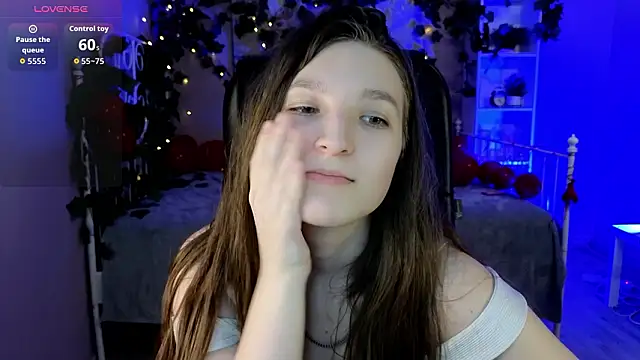 Mia_Myles: онлайн-секс-чат