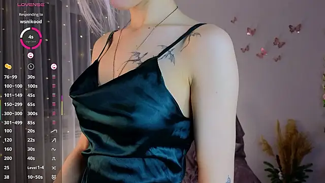 NyxaThornのライブXXXチャット