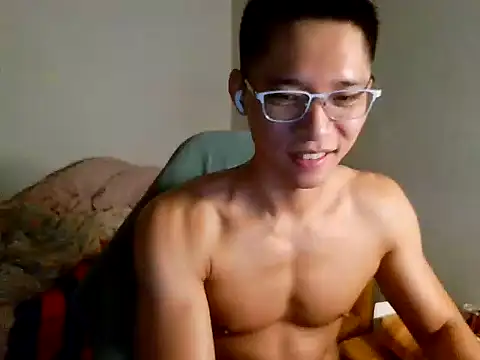 iron0401 webkamerás műsora