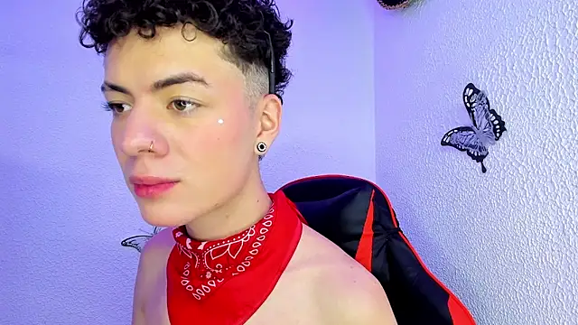 andrew_ixz Chat XXX in diretta