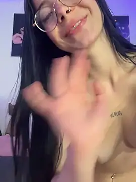 Онлайн чат XXX violettahotass