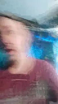 Booboo_kityfux: διαδικτυακό σόου στην κάμερα