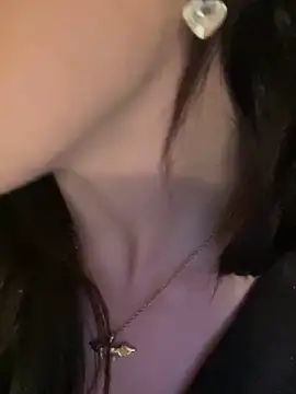 JolieBee's Live XXX Chat