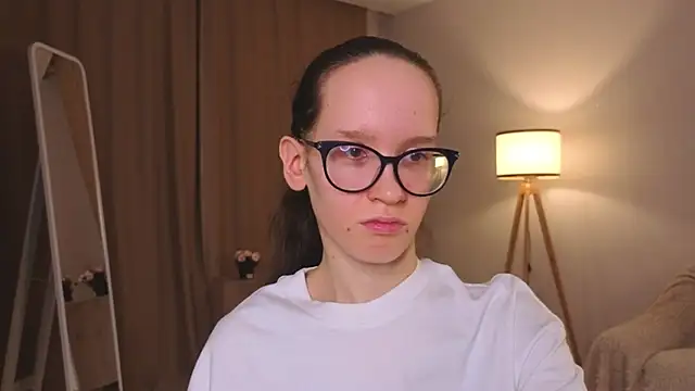 XXX chat uživo modela BettyBrowni