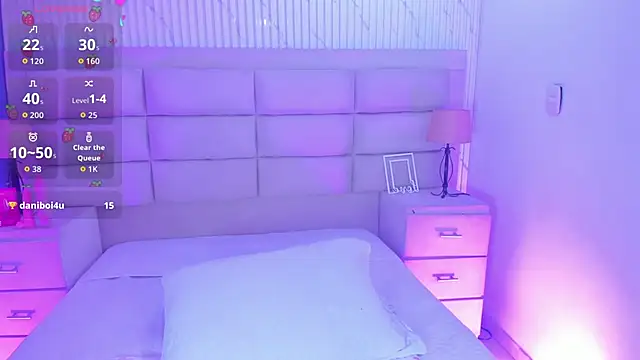 Živý XXX chat KarelyMitchel