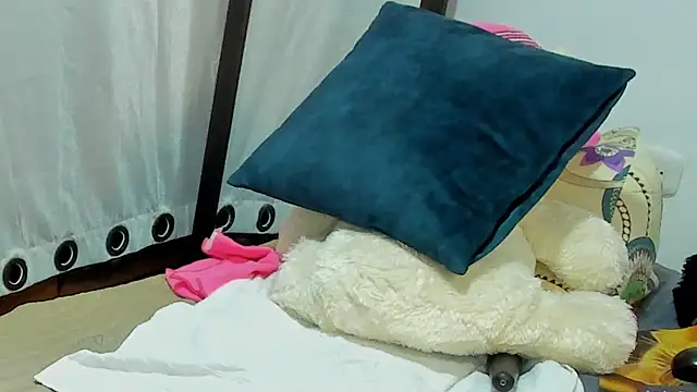 BrendaXiomy: вебкам-шоу