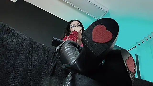 دردشة _Jade_16 الجنسية المباشرة