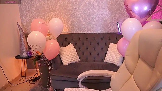 VelvetLuck Live XXX-chat