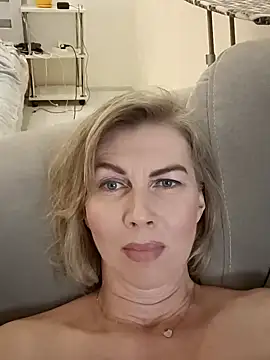 stellahere8 Adlı Modelin Web Kamerası Şovu