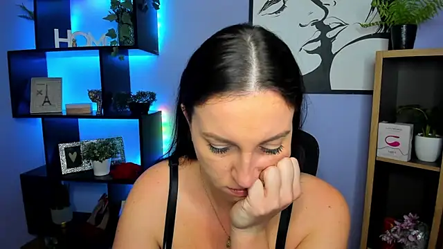 Czat XXX na żywo – FUN_AMI