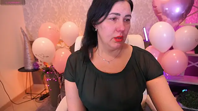 VelvetLuck Chat XXX live