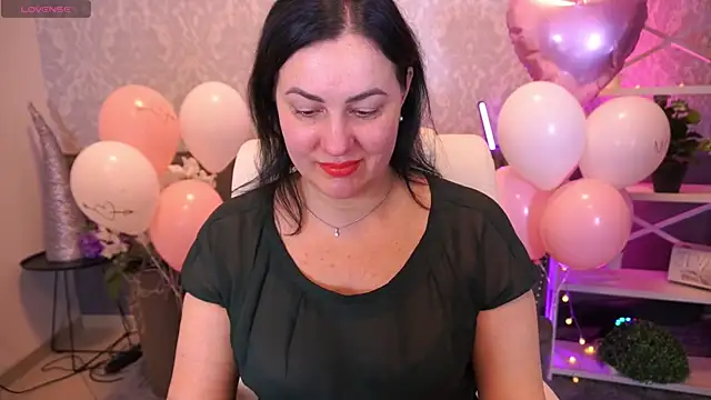 VelvetLuck লাইভ XXX চ্যাট