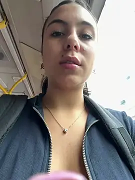 SarahCute14: απευθείας συνομιλία ΧΧΧ