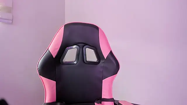 Arianna_Jannes: онлайн-секс-чат