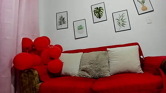 دردشة DomenicaW الجنسية المباشرة