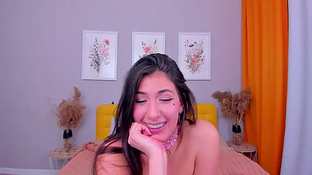 MiaSilkX's Live XXX Chat