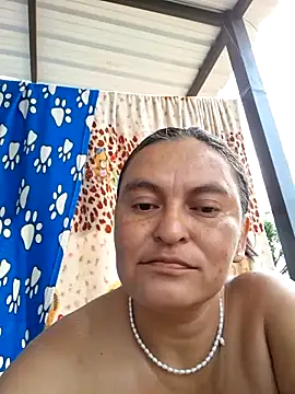 Horny-Mommy-Dirtyn Webbikameraesitys