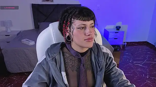 _sharlotte777 Chat XXX live