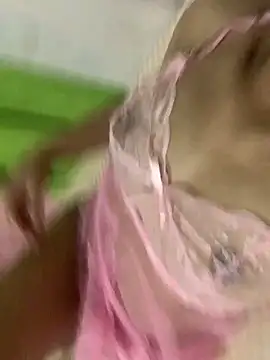 Cleo17 Pertunjukan Webcam