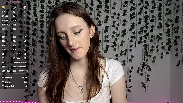 LisaBoddy Chat XXX live