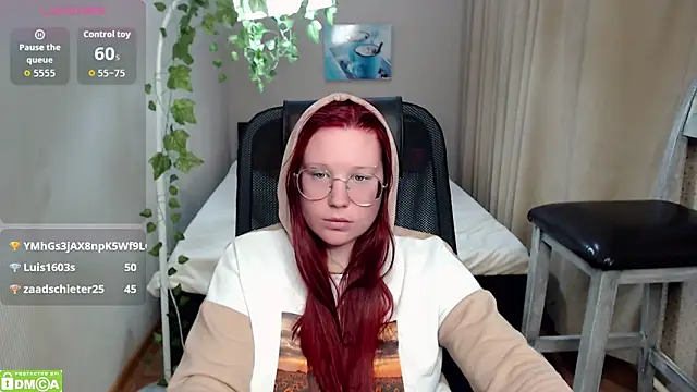 kuri_u Chat XXX live