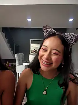 l0lita_emi Live XXX-chat