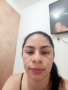 luna_pinky: онлайн-секс-чат