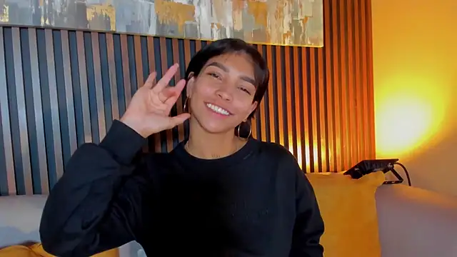 LauraAristizabal Chat XXX live