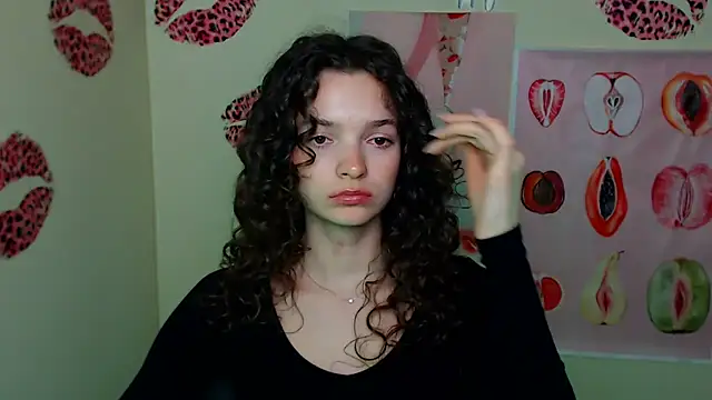 Chat +18 de _SusieSu_ ao vivo