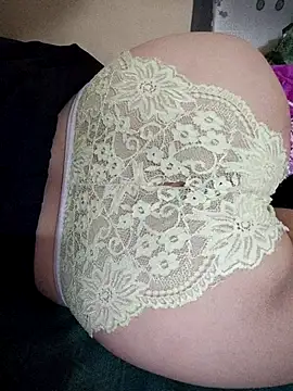 Haralushiaaaのウェブカメラショー