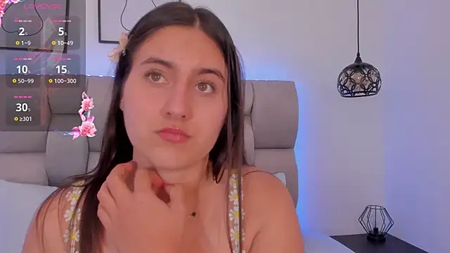 Hanna_Evans__ Chat XXX live