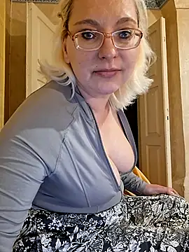 Онлайн чат XXX VikaKing