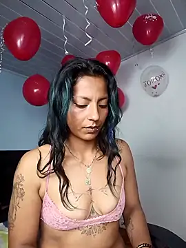 SamathaMay Live XXX-Chat