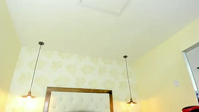 VENUSGREYS1 live XXX chat