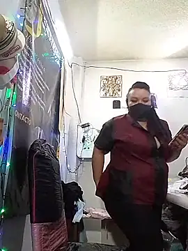 MyhixelAdanMhanzy Show in webcam