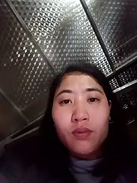 suka-suka9 webkamerás műsora