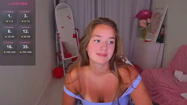 LovelyJessie élő XXX-chatje