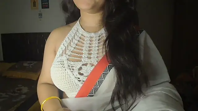 XXX chat uživo modela queen_angel67