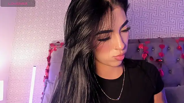 AriRobert_ Live XXX-chat