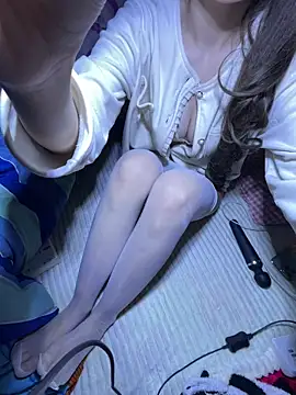 iu_uzZ élő XXX-chatje