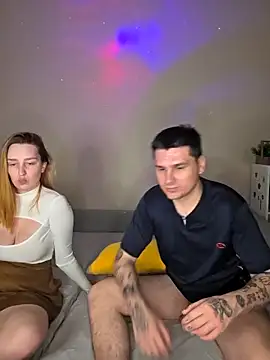 ToxyFoxyy লাইভ XXX চ্যাট