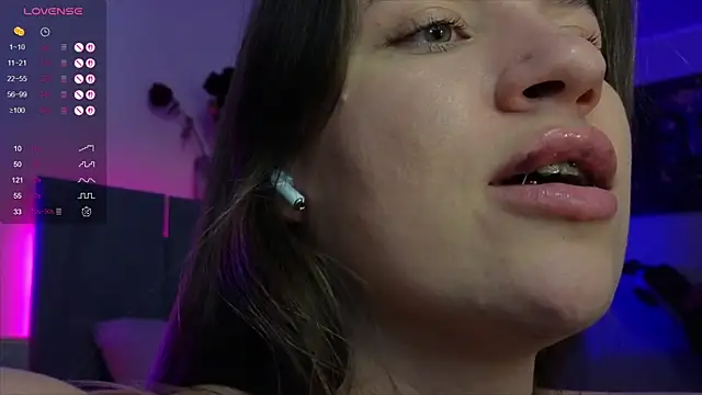 Fairy__Sofia Adlı Modelin Canlı XXX Sohbeti