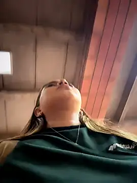 Chat +18 de Colibri_xxx ao vivo