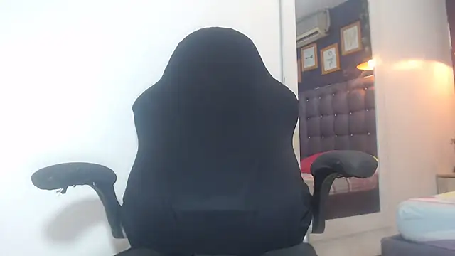 JackyHotBlack লাইভ XXX চ্যাট