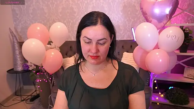 VelvetLuck Chat XXX live