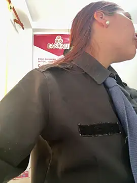 XXX chat uživo modela Emily-7_