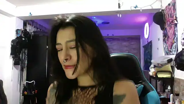 AngelaQueen_: онлайн-секс-чат