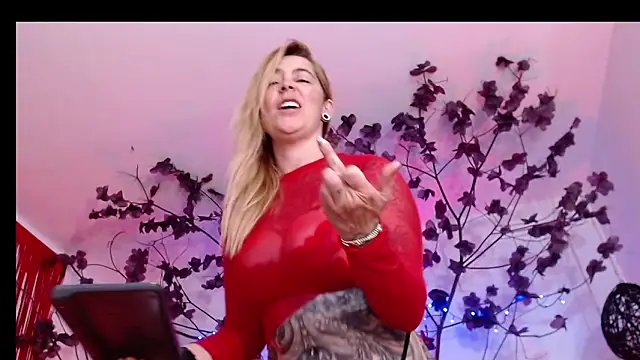 Chatroom XXX en direct de Sara_Valkyri