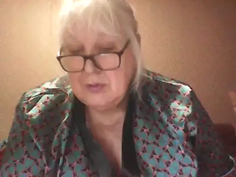 Alexia64231 Adlı Modelin Web Kamerası Şovu